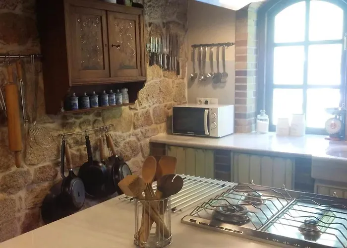 Charming In Riveira With Private Pool 260 M² Βίλα Ribeira